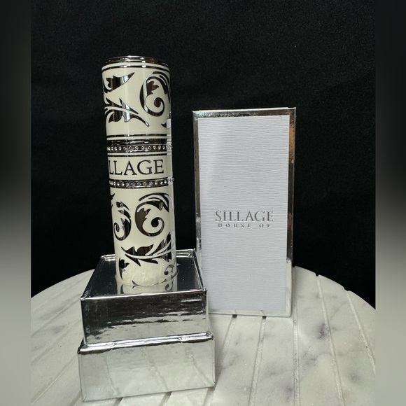 House of Sillage White + Silver Swarovski Crystal Travel Spray Case  (CASE ONLY) - Picture 1 of 5